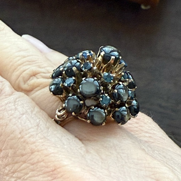 14K solid gold natural corn blue sapphire and black star sapphire cluster ring - Picture 6 of 9